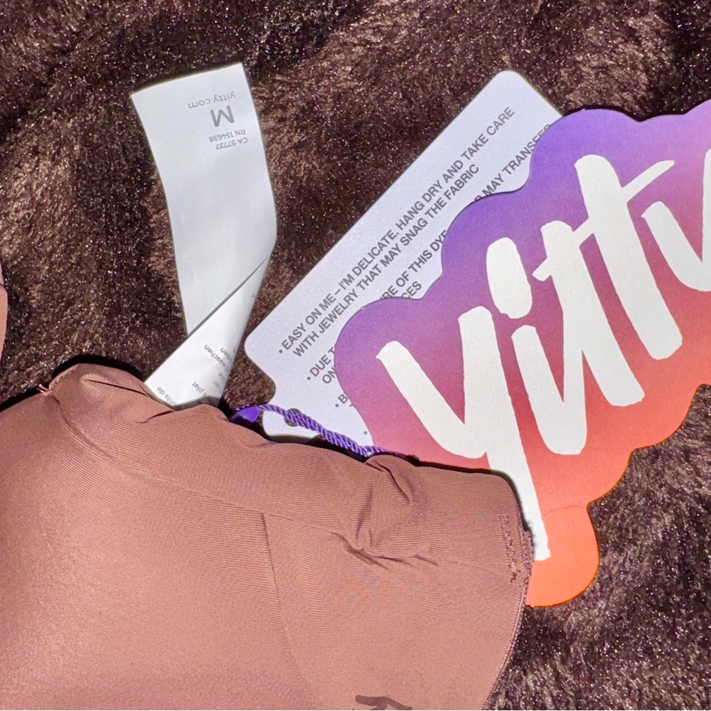 Yitty Bundle - image 5